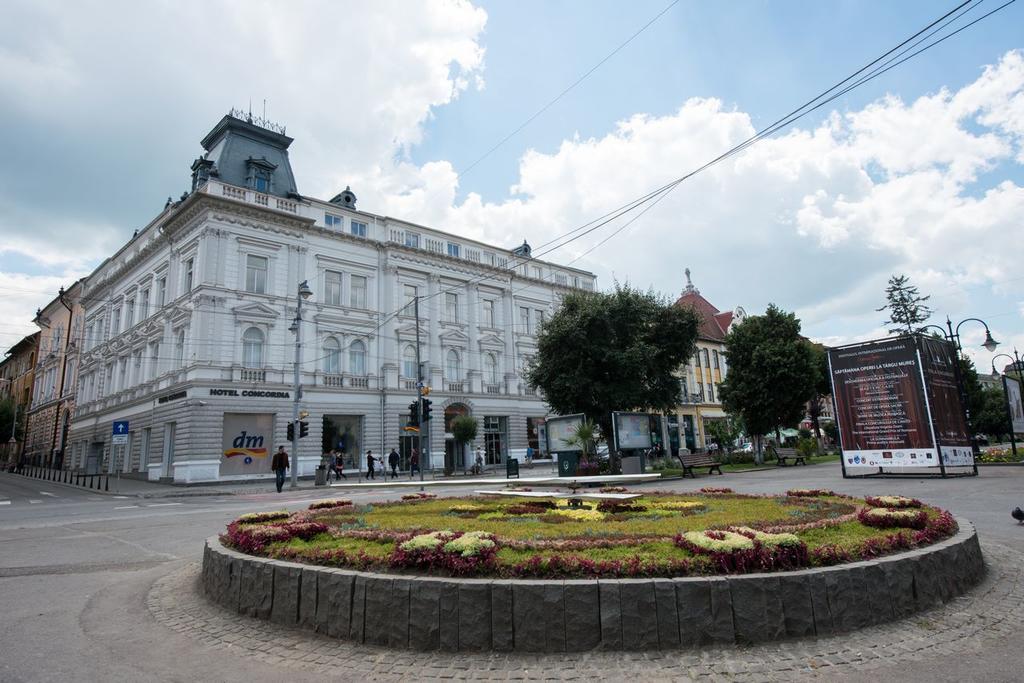 Hotel Concordia Târgu-Mureş Екстериор снимка